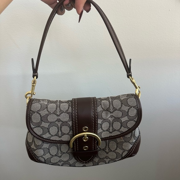 Soho Flap Bag In Signature Jacquard - Picture 6 of 6